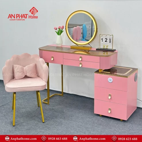 Mẫu tủ đồ kèm bàn trang điểm