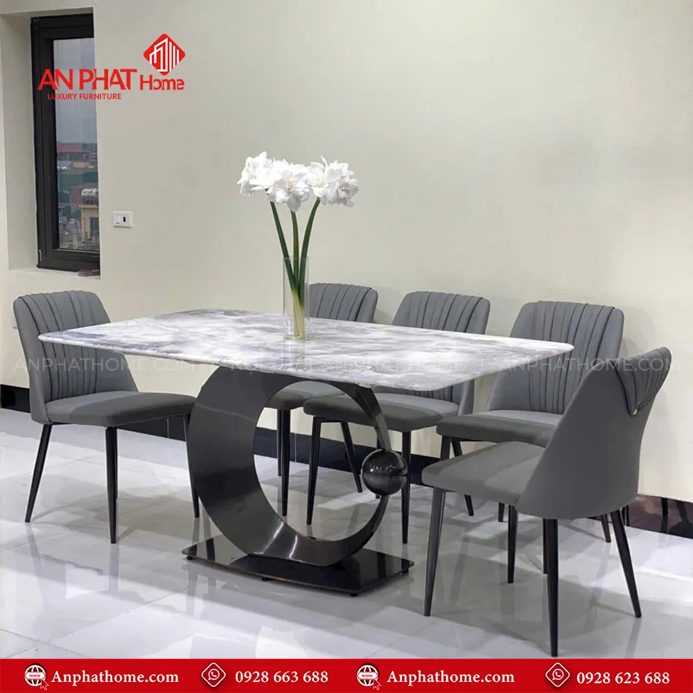 Kích thước bàn đa dàng từ 1m40 - 2m20 tùy theo nhu cầu sử dụng khách hàng rễ ràng chọn lựa