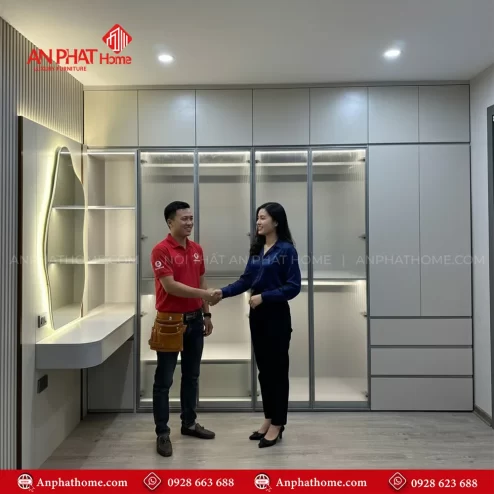 Mẫu thiết kế tủ quần áo cho phòng ngủ nhỏ