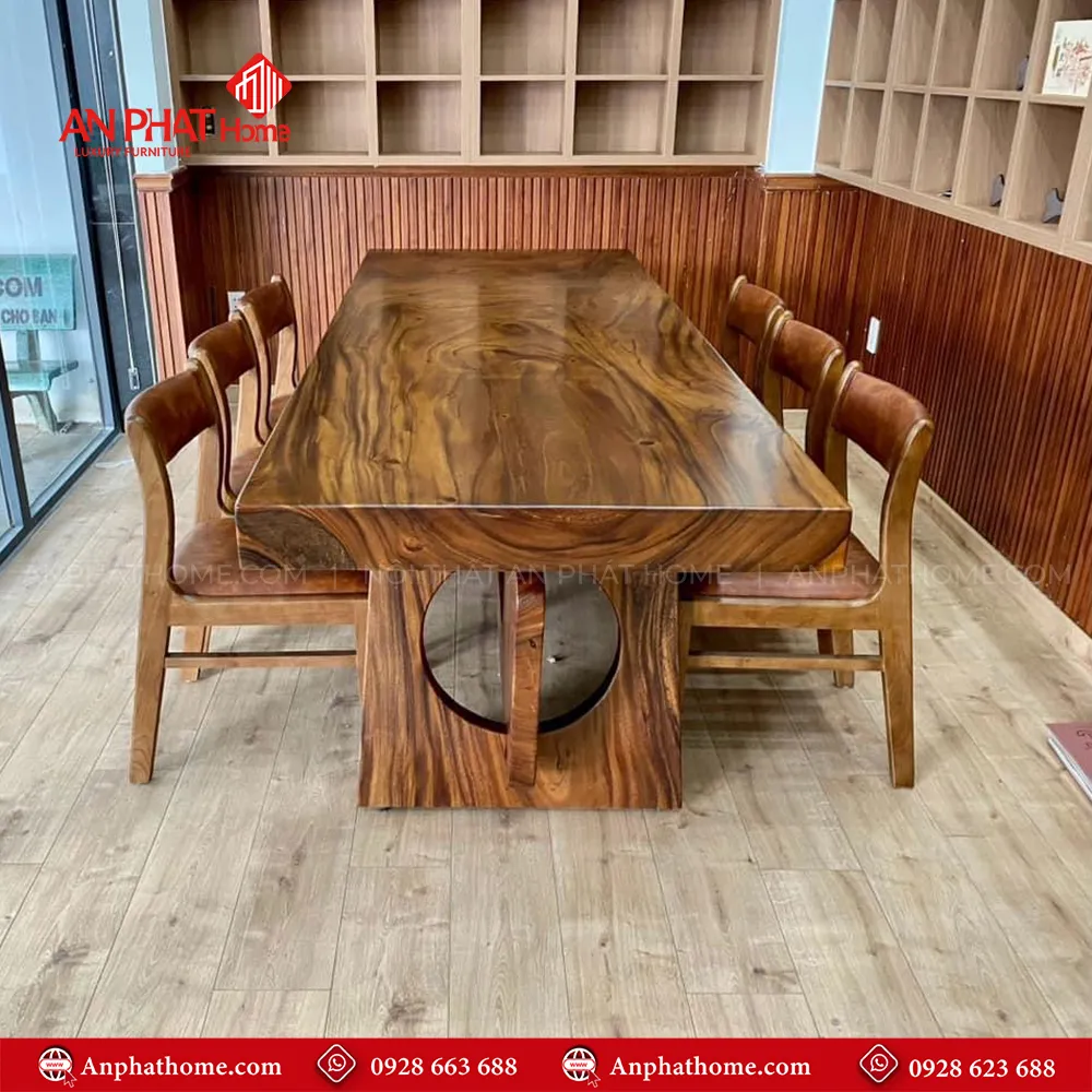 Bàn ăn gỗ me tây nguyên khối đi kèm 6 ghế cao cấp BA-2075 5 Bàn ăn gỗ me tây nguyên khối đi kèm 6 ghế cao cấp BA-2075, Với thiết kế đơn giản, kiểu dáng hiện đại, Bộ bàn ăn Me Tây nguyên tấm vân gỗ tự nhiên sang trọng, Phù hợp với mọi không gian