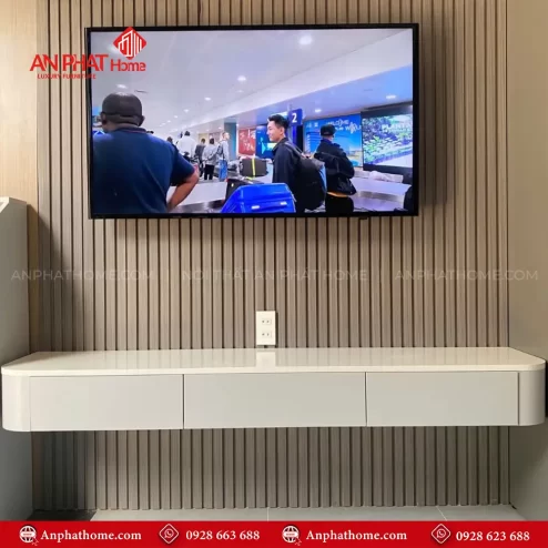 ke tivi treo tuong hien dai t 541600001