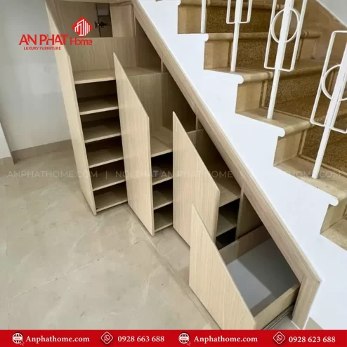 tu cau thang go mdf t 536100002