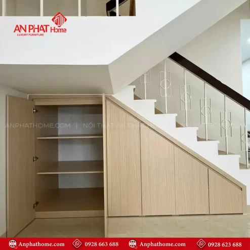 tu cau thang go mdf t 536100003