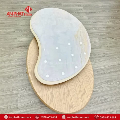 Mẫu bàn trà mặt đá sang trọng