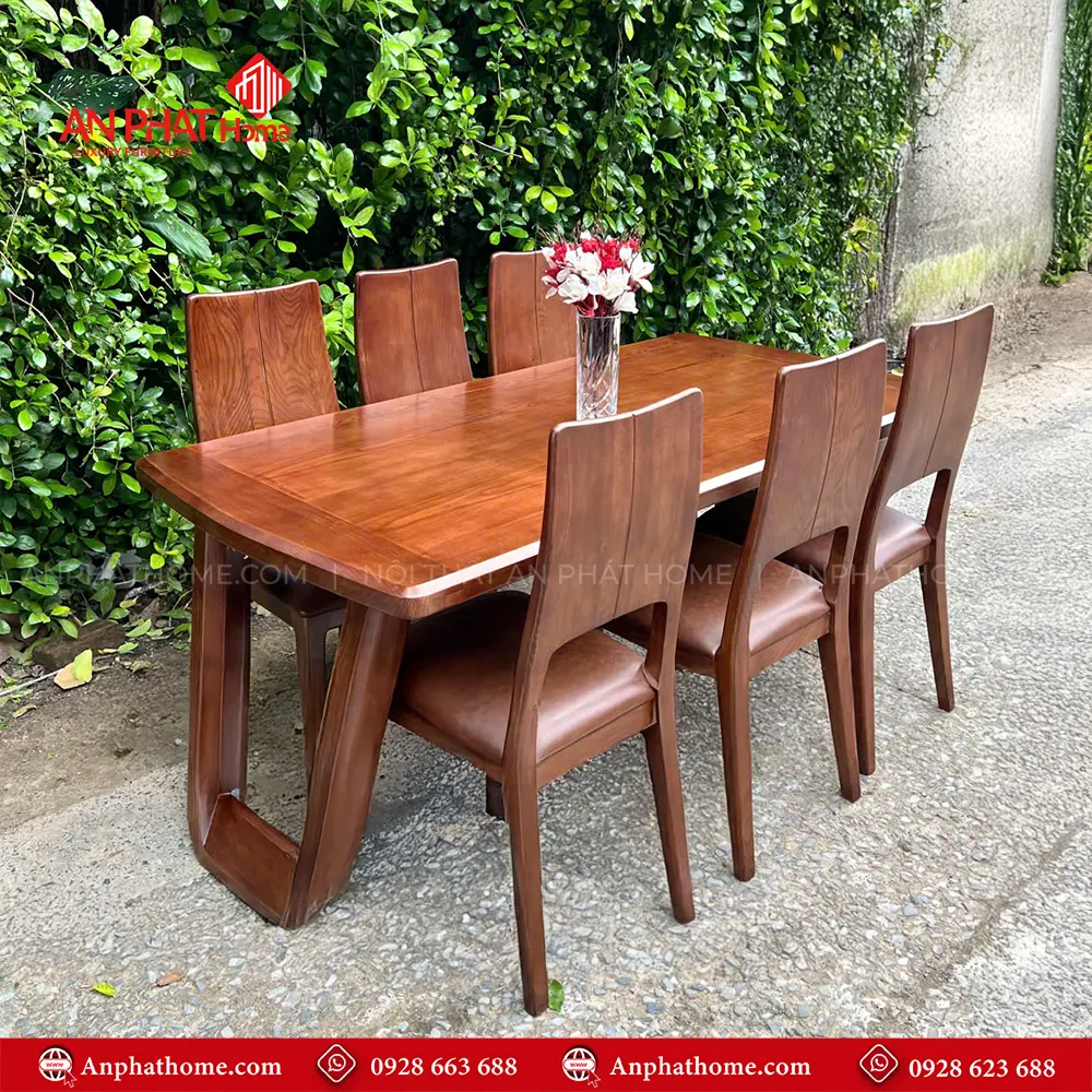 Bộ bàn ăn gỗ sồi nga hiện đại 6 ghế BA-2097 3 quý khách có thể lựa chọn kích thước bàn từ dài 1m60 – 1m80 – 2m hoặc lớn hơn, để phù hợp với nhu cầu sử dụng, 1m60 – 1m80 – 2m đi kèm 6 ghế theo bộ, Ngoài da có thể đặt mua thêm số lượng ghế ngồi để phù hợp với nhu cầu sử dụng. Lưu ý mẫu bàn BA-2097 chỉ phù hợp làm từ kích thước dài 1m60 trở lên, nhỏ hơn quý khách lựa chọn mẫu chân đơn để phù hợp với thiết kế.