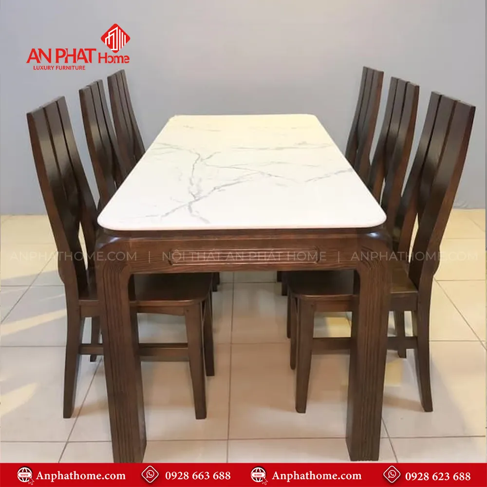 Bộ bàn ghế ăn gỗ sồi nga BA-3009 6 Bộ bàn ghế ăn gỗ sồi nga BA-3009, quý khách có thể lựa chọn kích thước bàn từ dài 1m20 – 1m80 hoặc lớn hơn, để phù hợp với nhu cầu sử dụng, Bộ bàn 1m20 sẽ đi kèm 4 ghế, bàn 1m40 – 1m60 – 1m80 đi kèm 6 ghế theo bộ, Ngoài da có thể đặt mua thêm số lượng ghế ngồi để phù hợp với nhu cầu sử dụng.