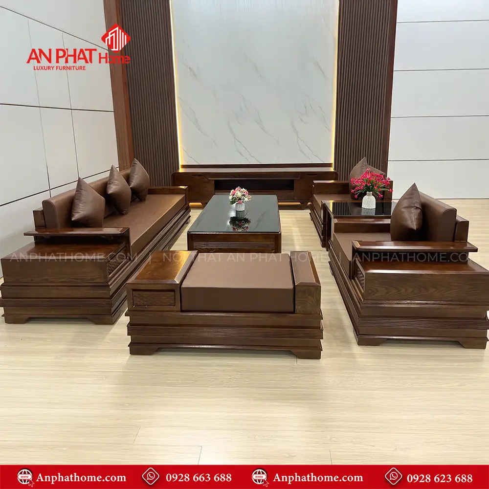 Bộ Bàn Ghế Sofa Gỗ Sồi Đối Xứng F-1301 3 Bộ Bàn Ghế Sofa Gỗ Sồi Đối Xứng F-1301. Là một trong những mẫu bàn ghế sofa gỗ đang được rất nhiều khách hàng quan tâm lựa chọn, được thiết kế kiểu dáng đối xứng 1 văng và 2 ghế đơn tạo cảm giác trang trọng, hiện đại, uy quyền cho không gian phòng khách, kết hợp bàn trà, cũng như đôn trang trí decor giúp không gian chở hoàn hảo từng chi tiết.